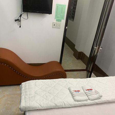 โรงแรมฮั่นฟาด 9 - Hostel Hanh Phat 9 Can Tho Bagian luar foto