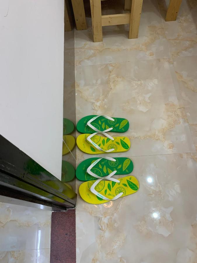 โรงแรมฮั่นฟาด 9 - Hostel Hanh Phat 9 Can Tho Bagian luar foto